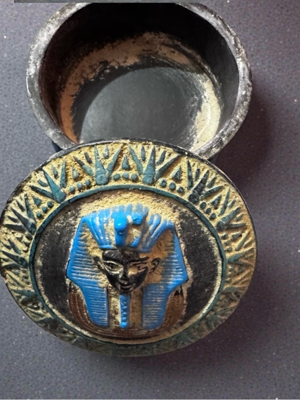 Ancient Egyptian Pharaonic Stone Carved Jewelry Box. New. - Picture 13 of 14